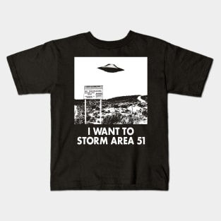 Storm Area 51 Retro Vintage Meme For Alien Sci-fi Fans Kids T-Shirt